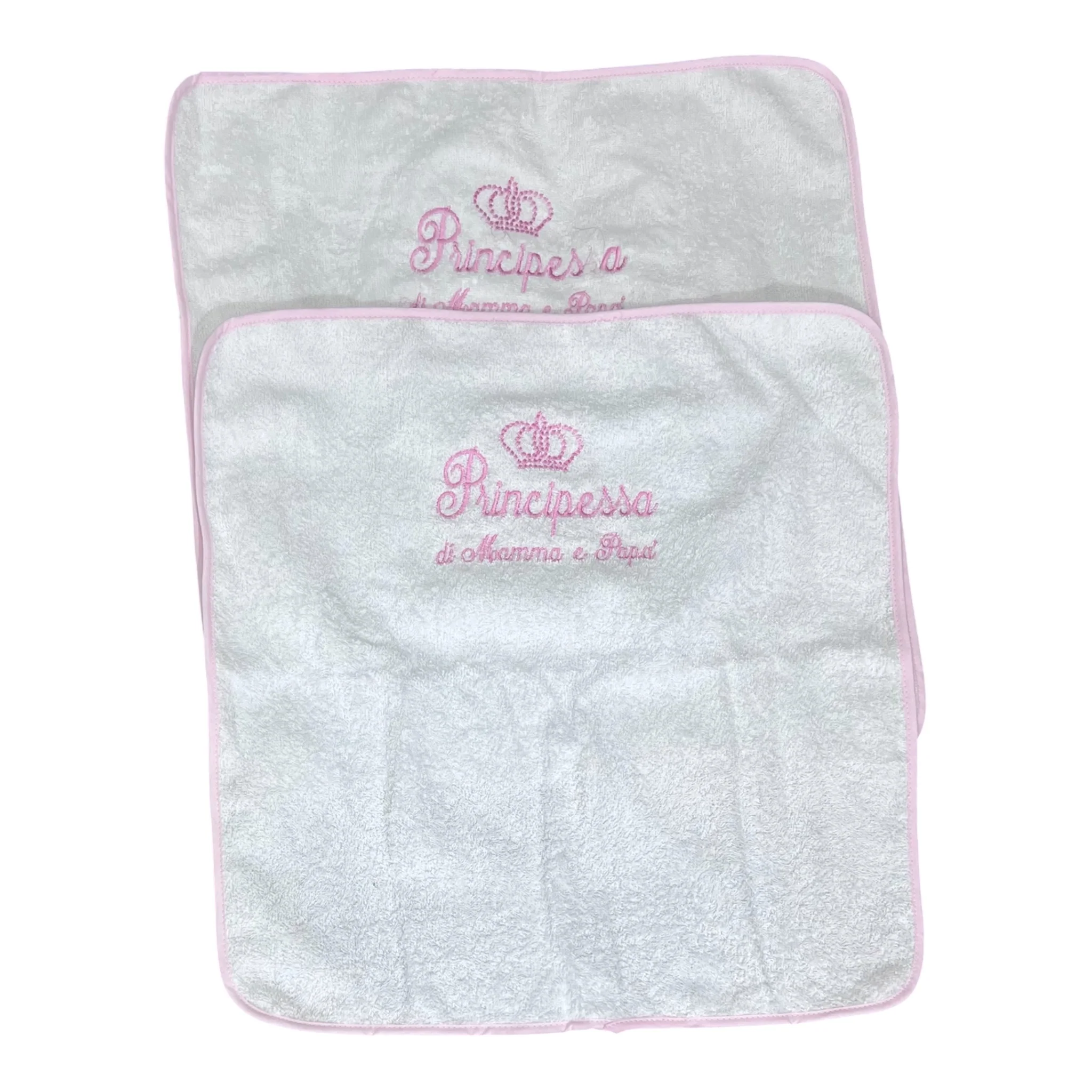 Set 2 Quadrati in Spugna Ricamati Principino/Principessa - immagine 2