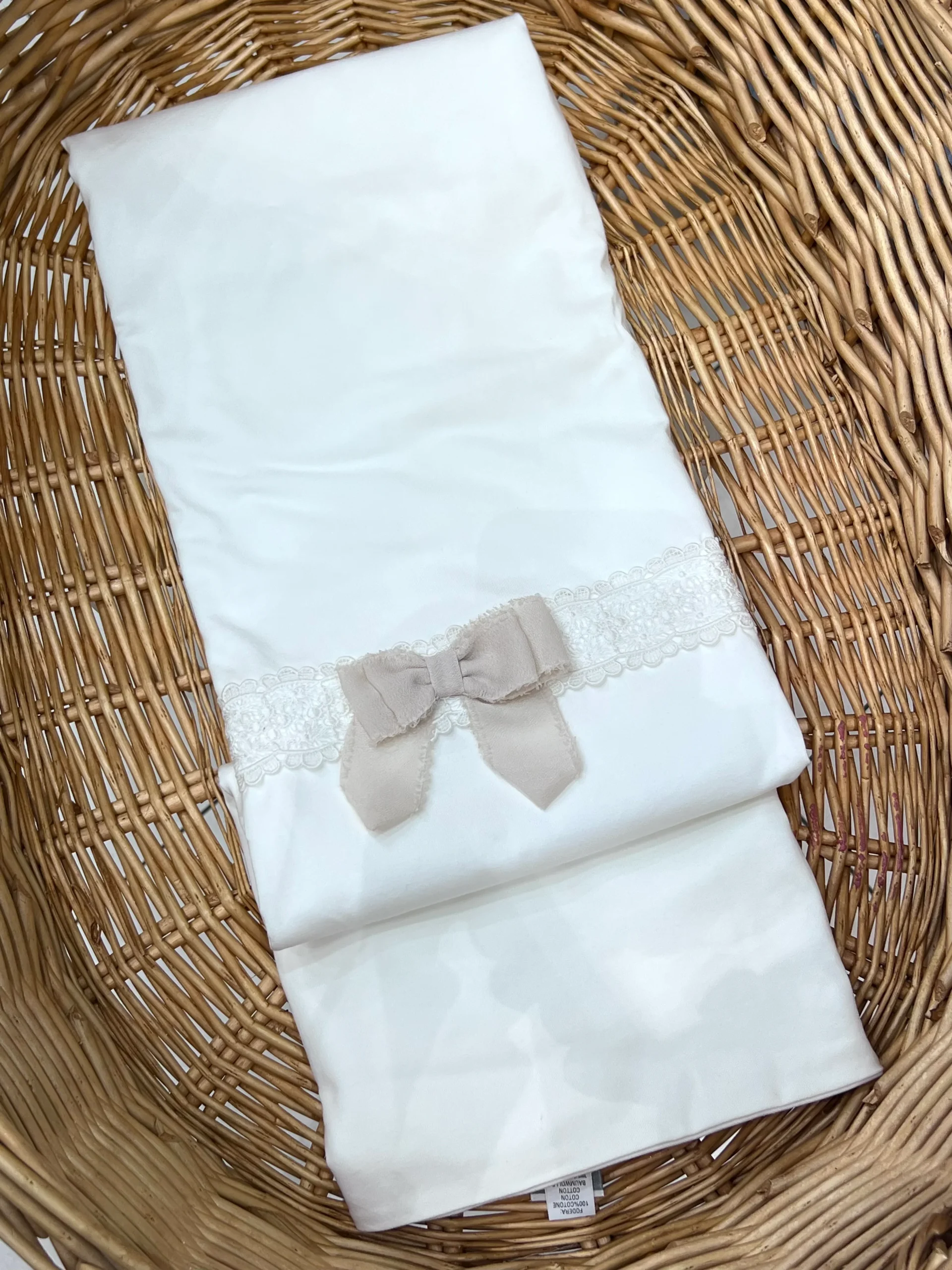 Le Chicche Copertina in Cotone Bielastico con Fiocco e Macramè - immagine 2