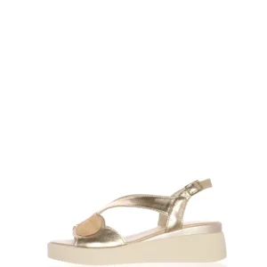Sandalo in pelle champagne zeppa bassa Soffice Sogno