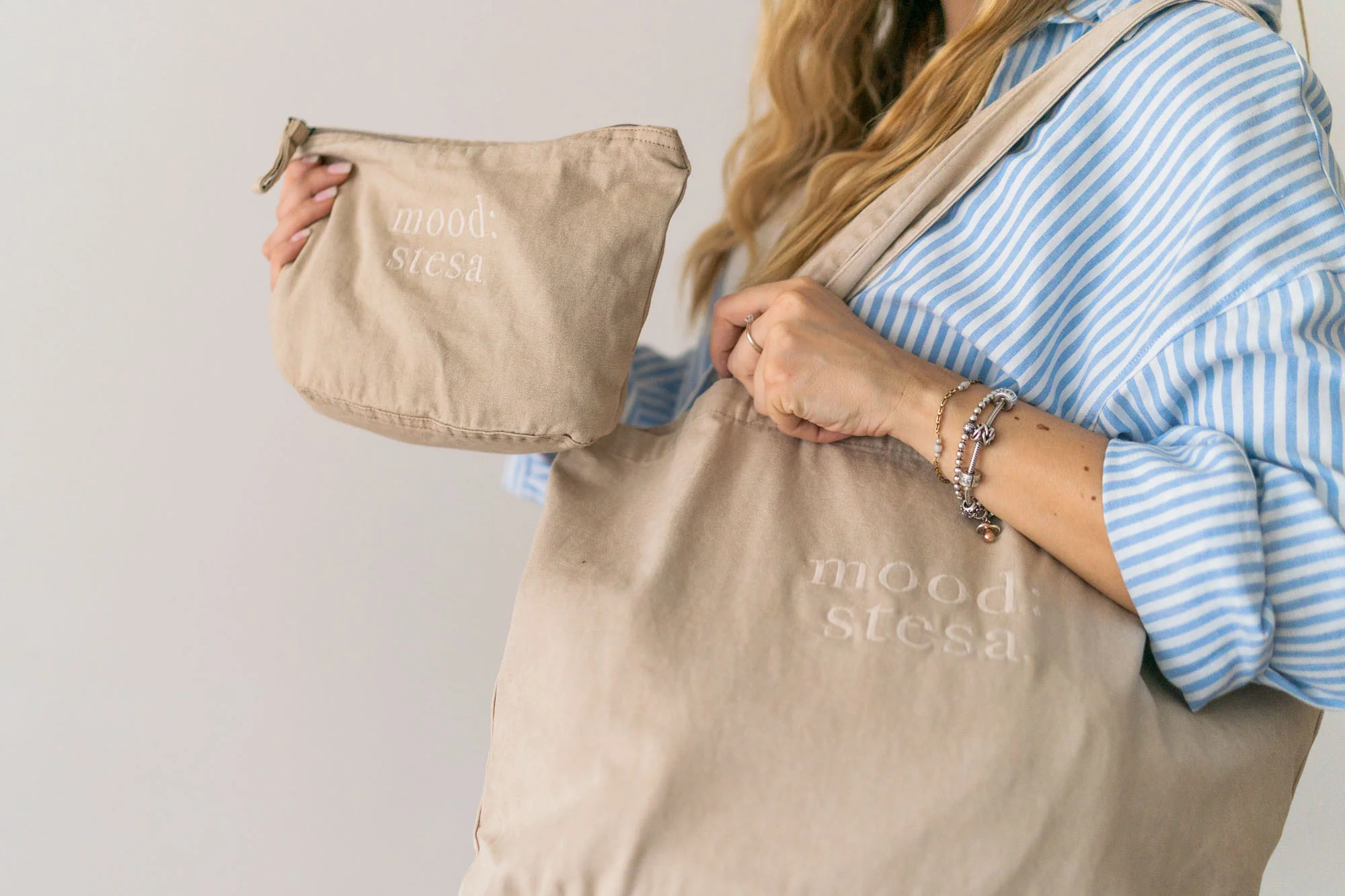 Borsa + Pochette Mare "Cinque Terre" con ricamo personalizzato - immagine 6